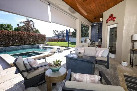 3956 Isle Vista Avenue Belle Isle FL 32812