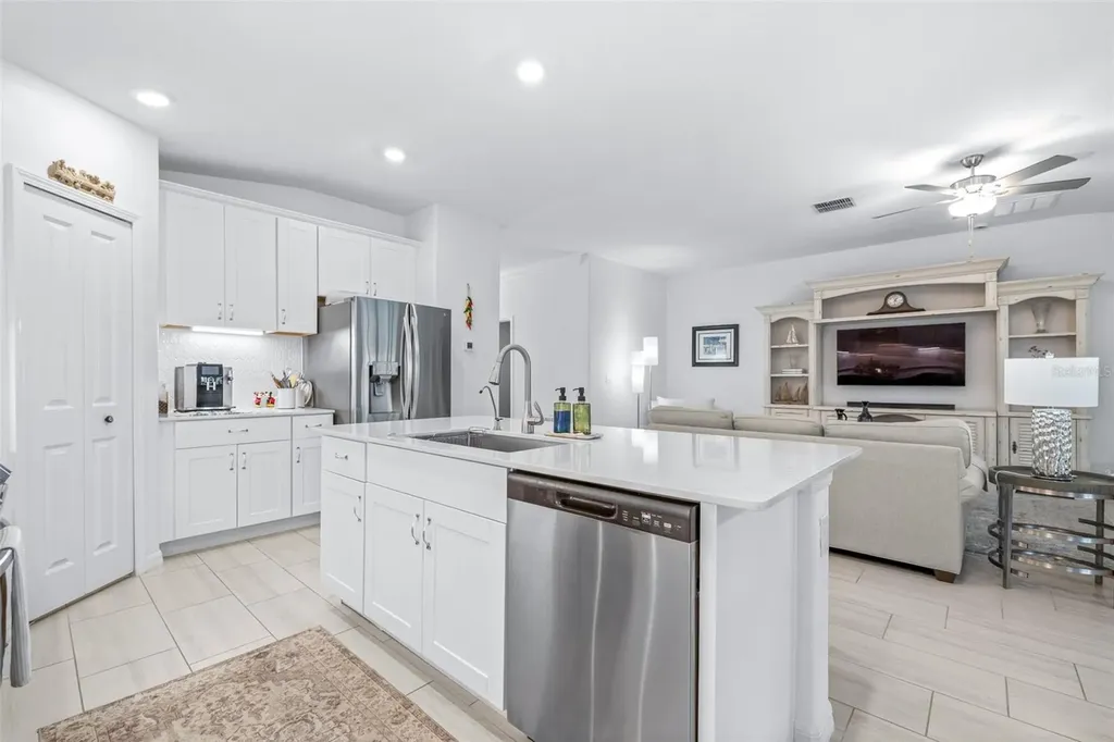 8969 Little Bluestem Drive Land O Lakes FL 34637