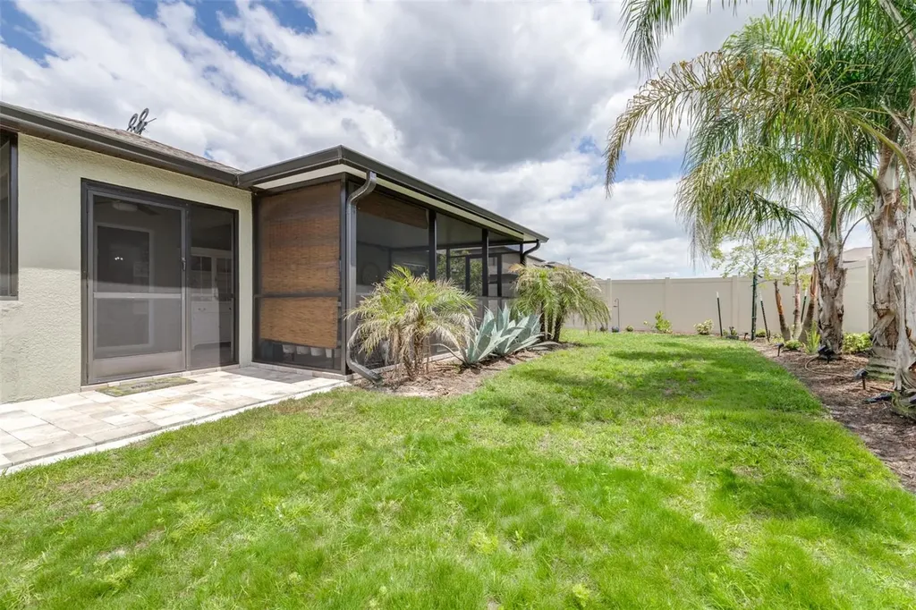 8969 Little Bluestem Drive Land O Lakes FL 34637
