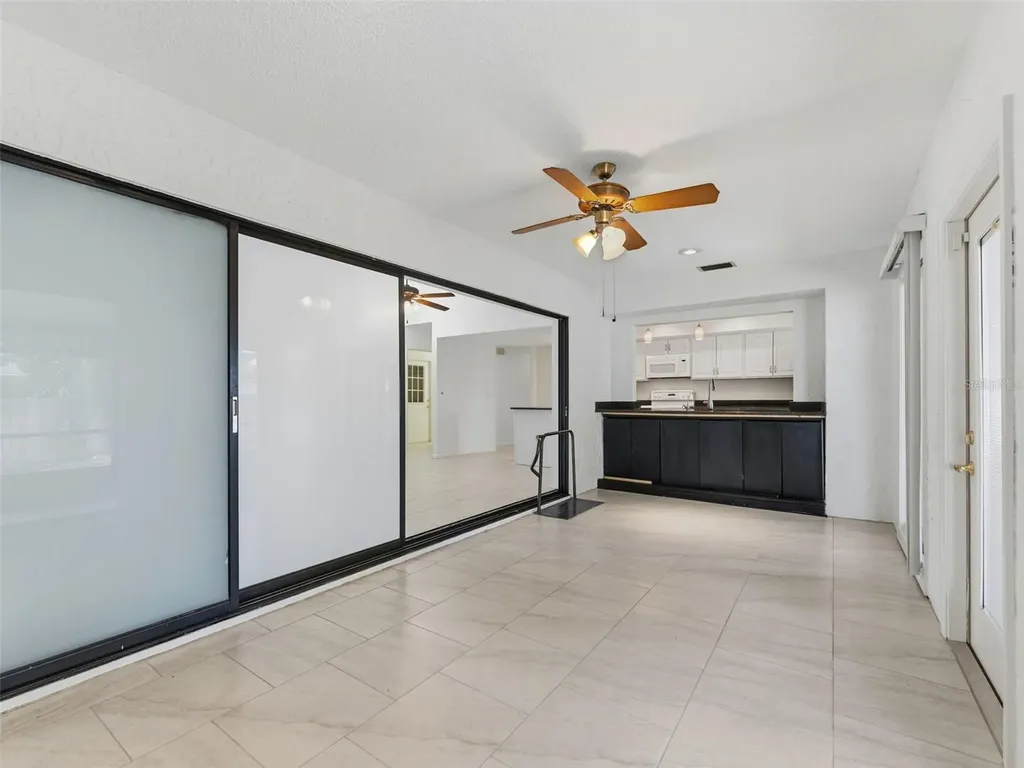 1424 Oakwood Lane Plant City FL 33563