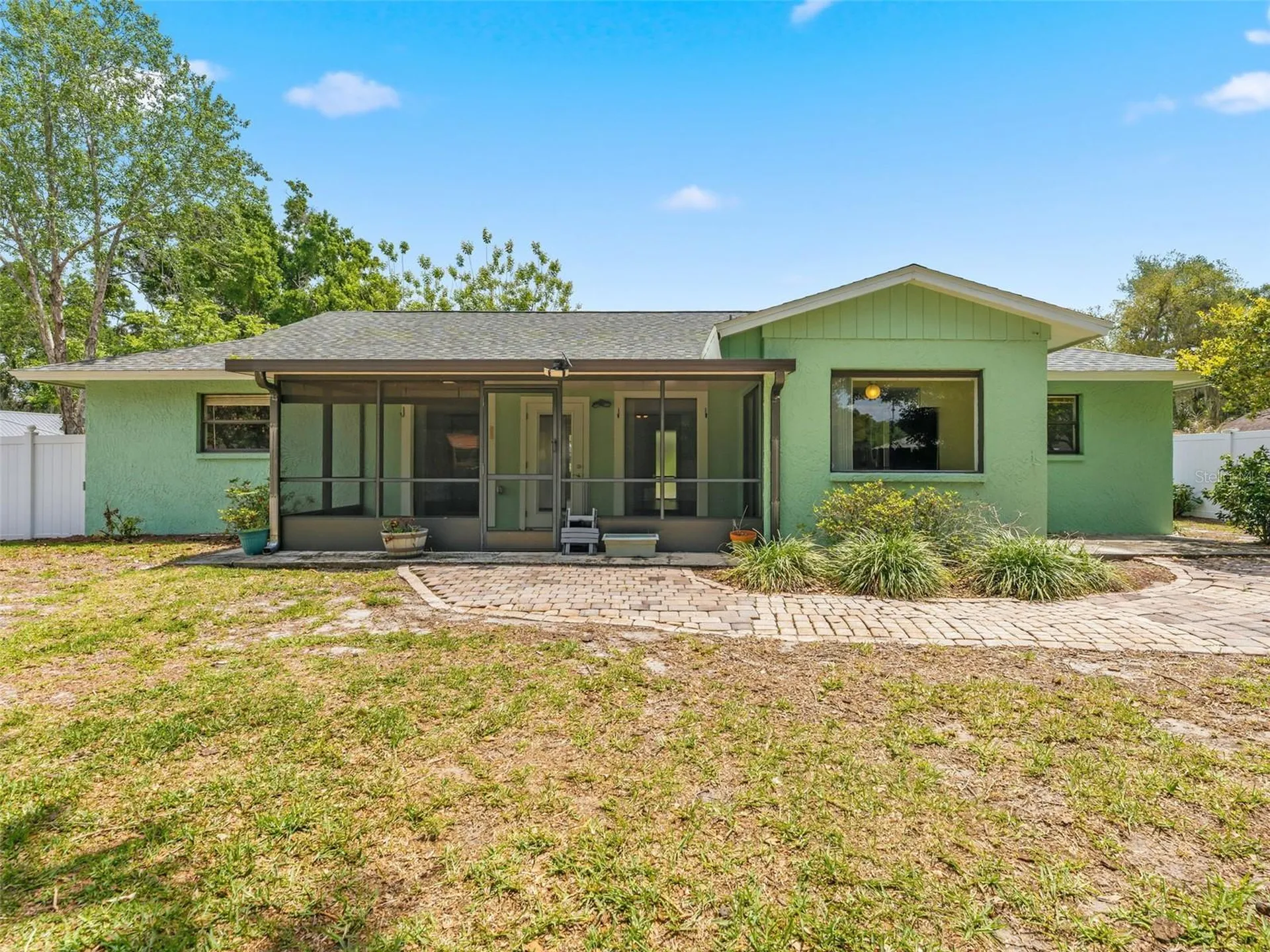 1424 Oakwood Lane Plant City FL 33563