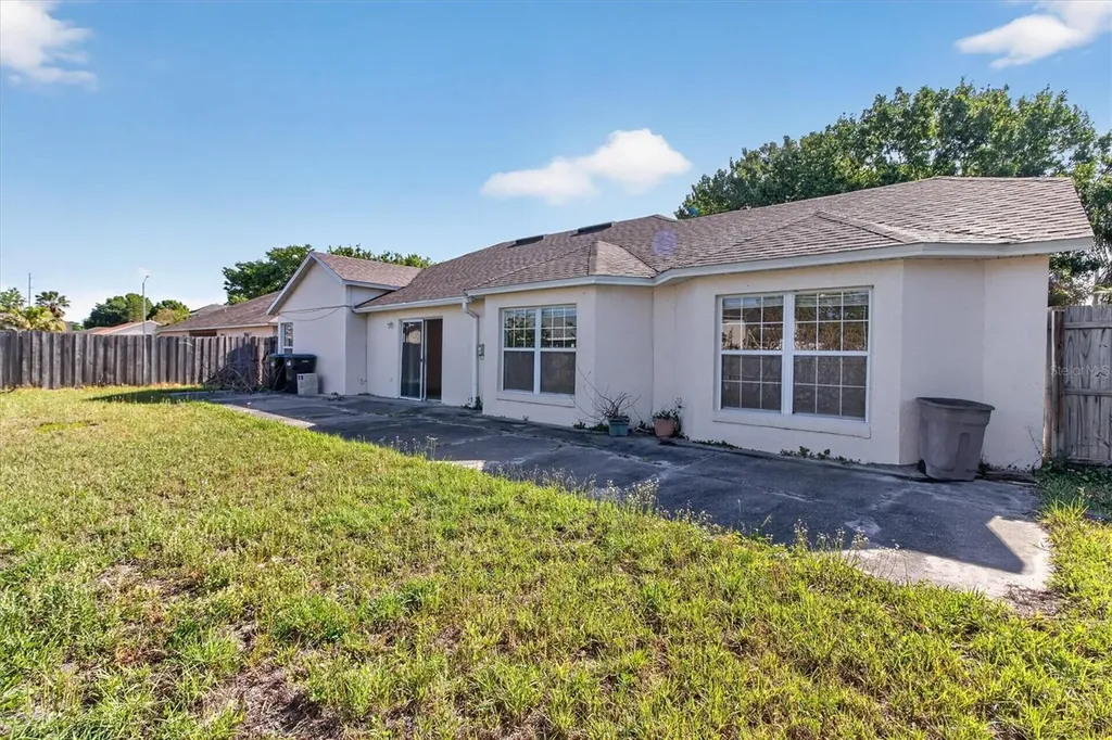 282 Pine Arbor Drive Orlando FL 32825