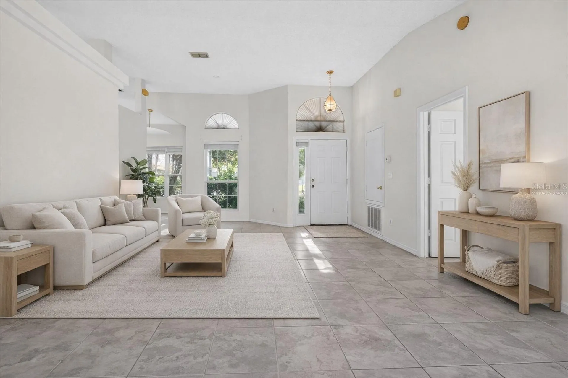 282 Pine Arbor Drive Orlando FL 32825