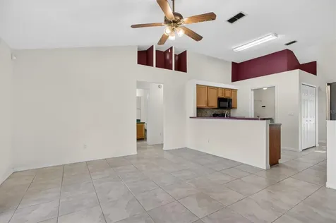 282 Pine Arbor Drive Orlando FL 32825