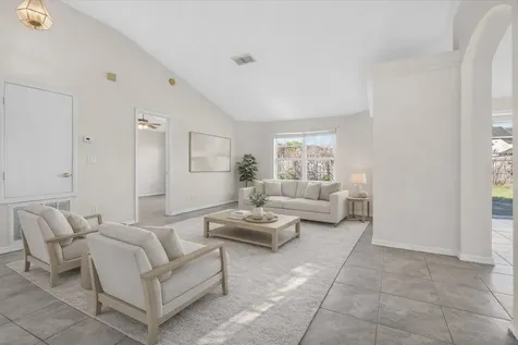 282 Pine Arbor Drive Orlando FL 32825