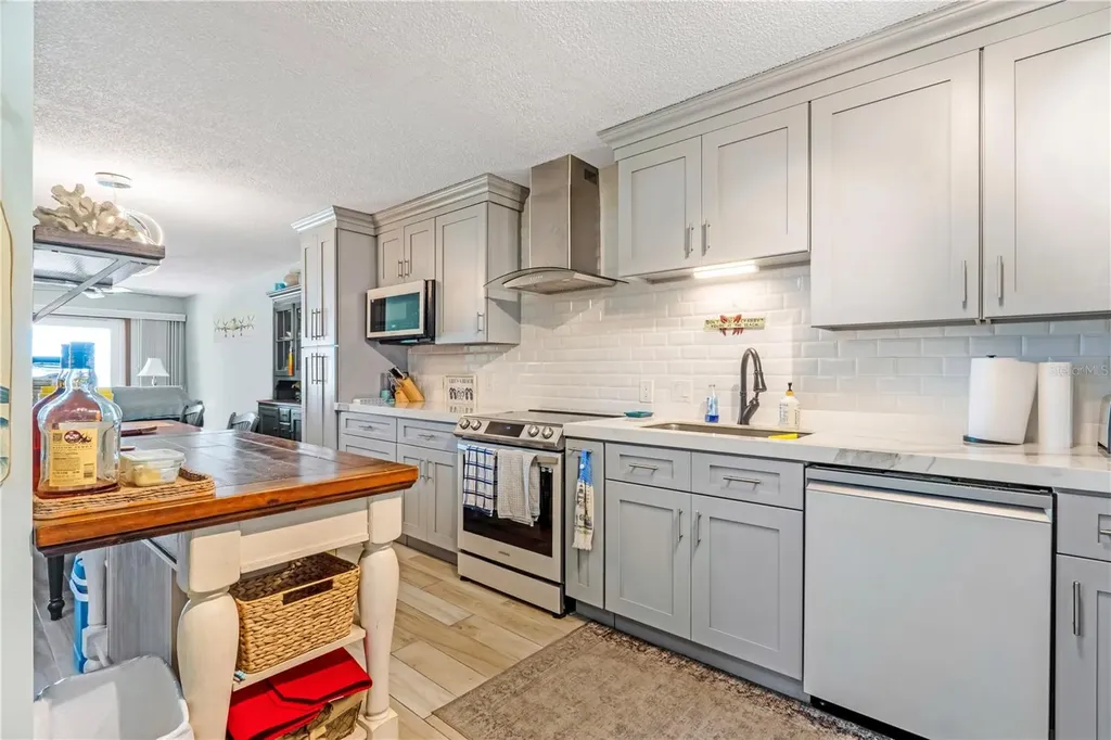 2222 Ocean Shore Boulevard Ormond Beach FL 32176