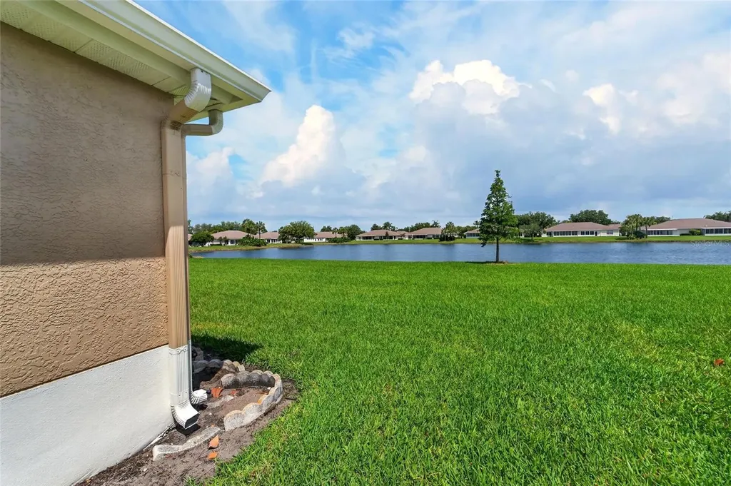 2312 Brookfield Greens Circle Sun City Center FL 33573
