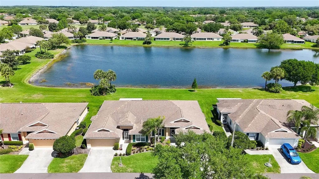 2312 Brookfield Greens Circle Sun City Center FL 33573