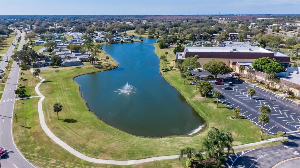 2312 Brookfield Greens Circle Sun City Center FL 33573