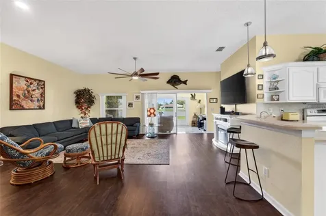 2312 Brookfield Greens Circle Sun City Center FL 33573