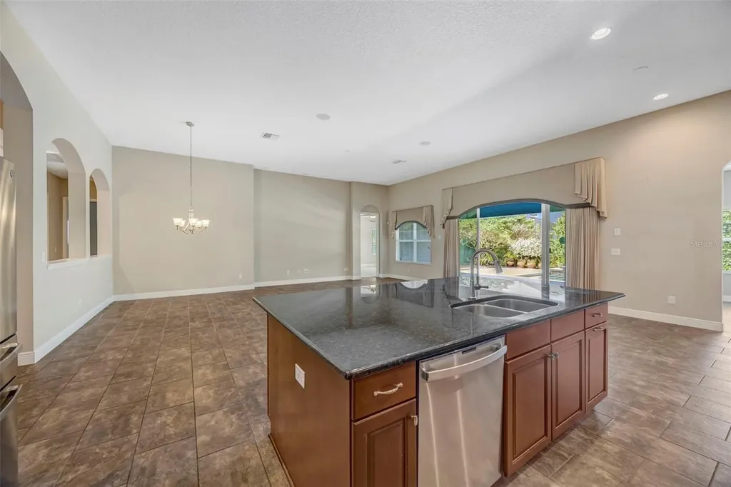 5201 Sparrowglen Place Lithia FL 33547