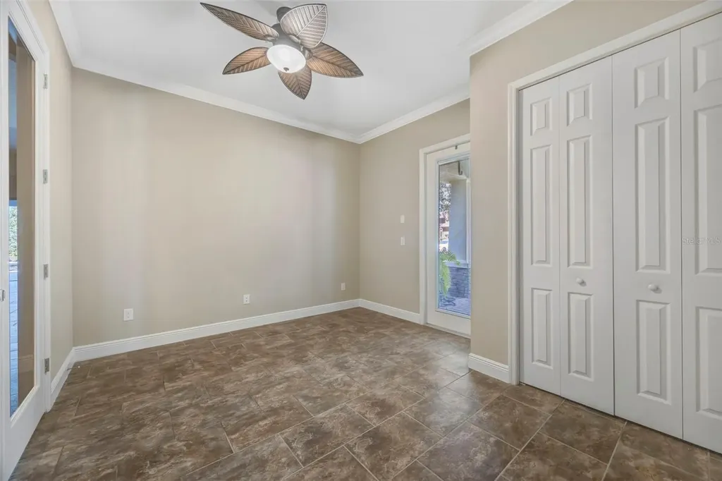 5201 Sparrowglen Place Lithia FL 33547