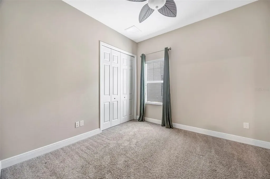 5201 Sparrowglen Place Lithia FL 33547
