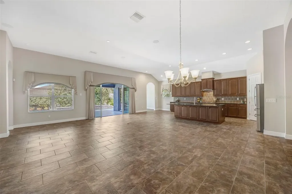 5201 Sparrowglen Place Lithia FL 33547