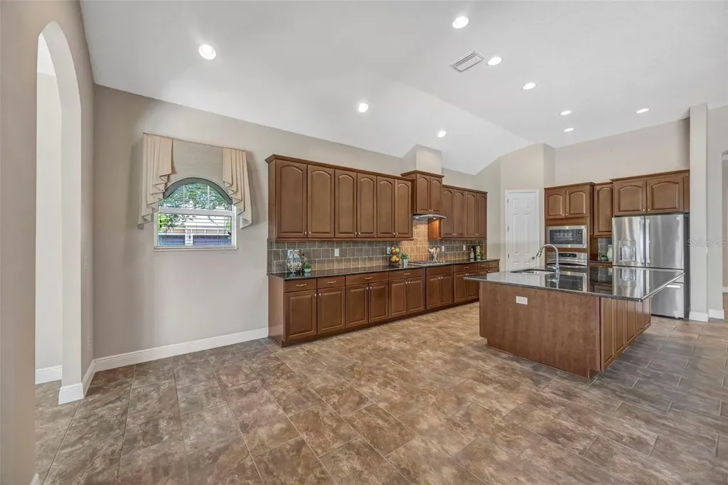 5201 Sparrowglen Place Lithia FL 33547