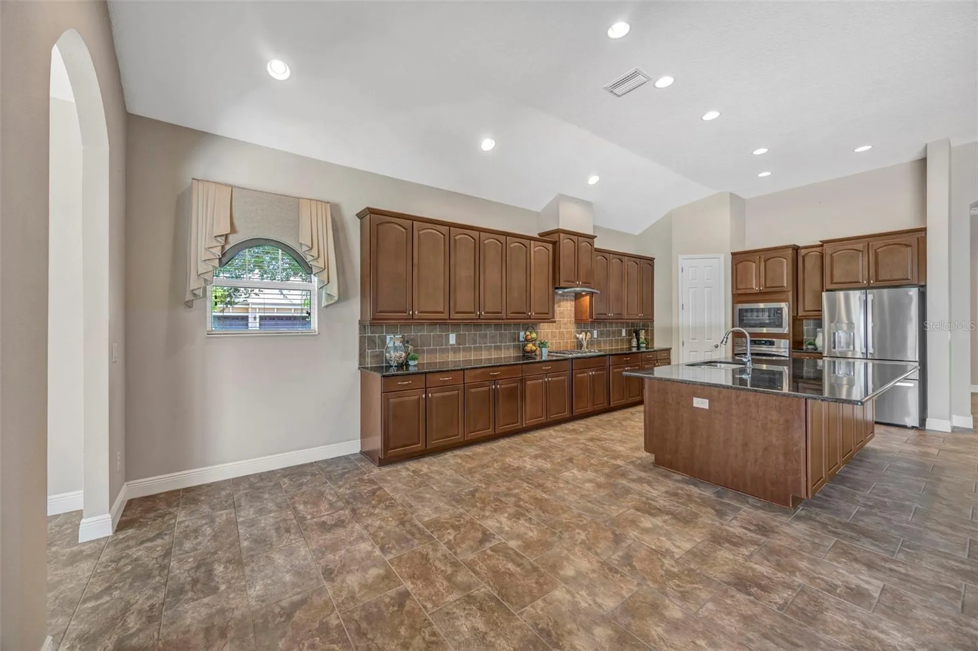 5201 Sparrowglen Place Lithia FL 33547