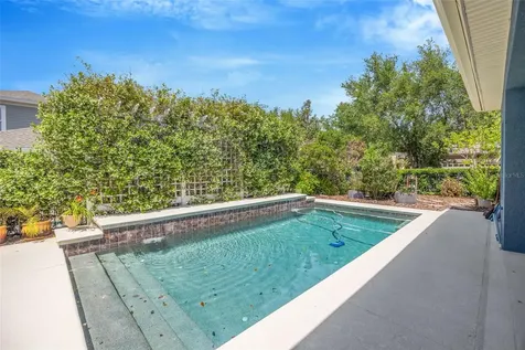 5201 Sparrowglen Place Lithia FL 33547