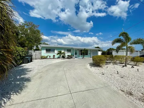 309 Bryn Mawr Island Bradenton FL 34207