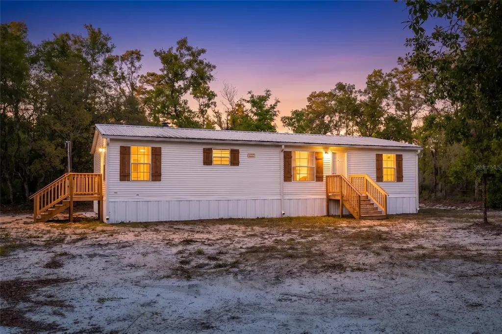 9591 NE 87th Place Bronson FL 32621