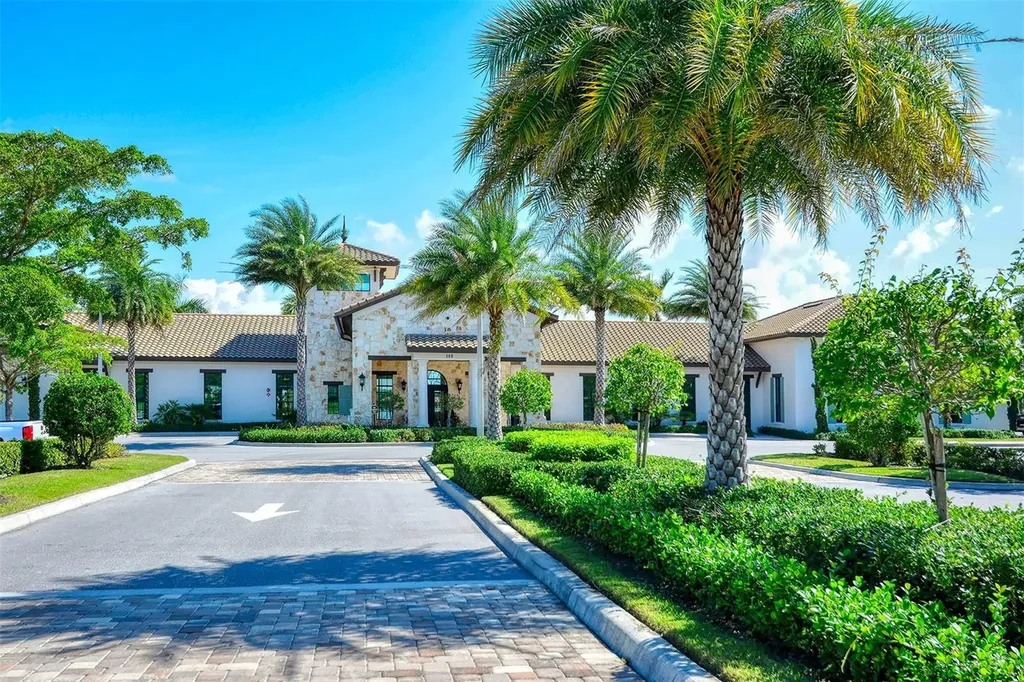 701 Maraviya Boulevard Nokomis FL 34275