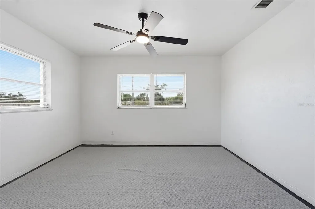 11830 86th Avenue Seminole FL 33772