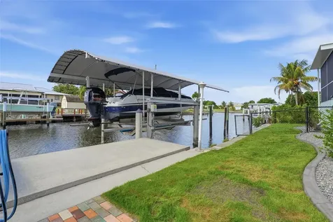 521 Peeples Drive Punta Gorda FL 33950