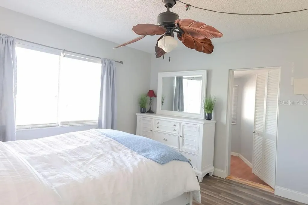 4734 Ridge Point Drive Tampa FL 33624