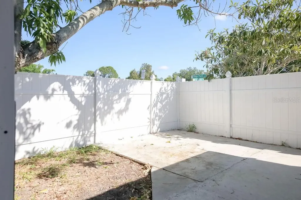 4734 Ridge Point Drive Tampa FL 33624
