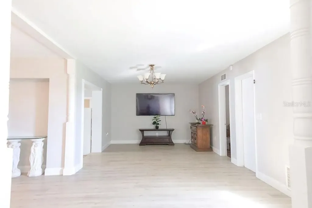 4734 Ridge Point Drive Tampa FL 33624