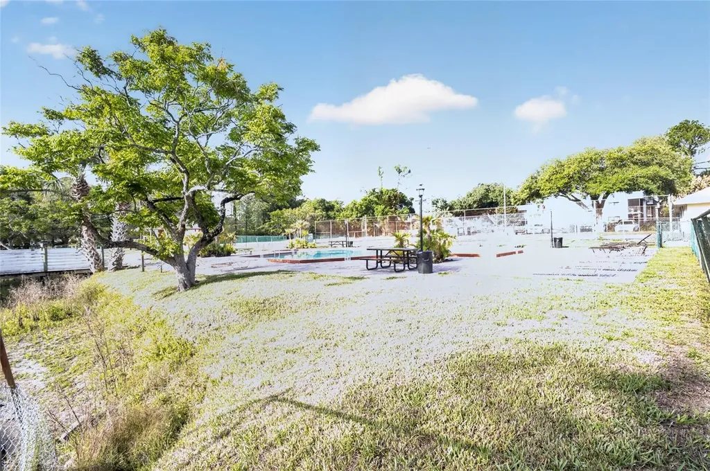 5916 Village Circle Orlando FL 32822