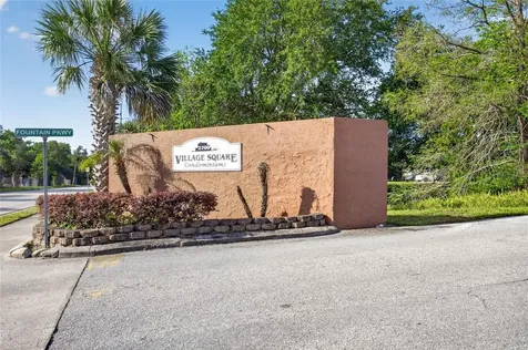 5916 Village Circle Orlando FL 32822