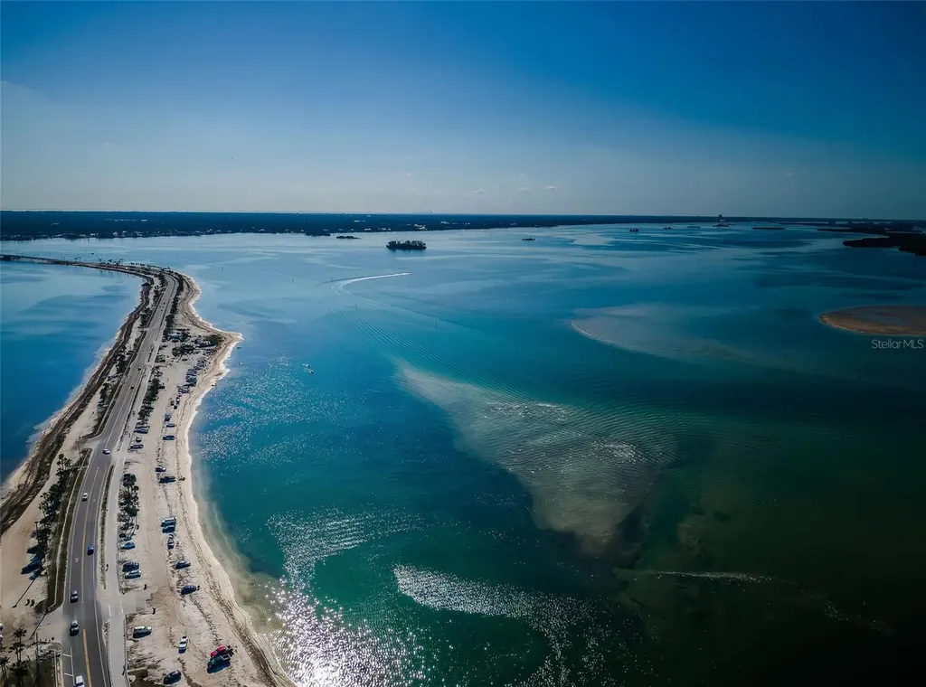 2 Causeway Boulevard Dunedin FL 34698