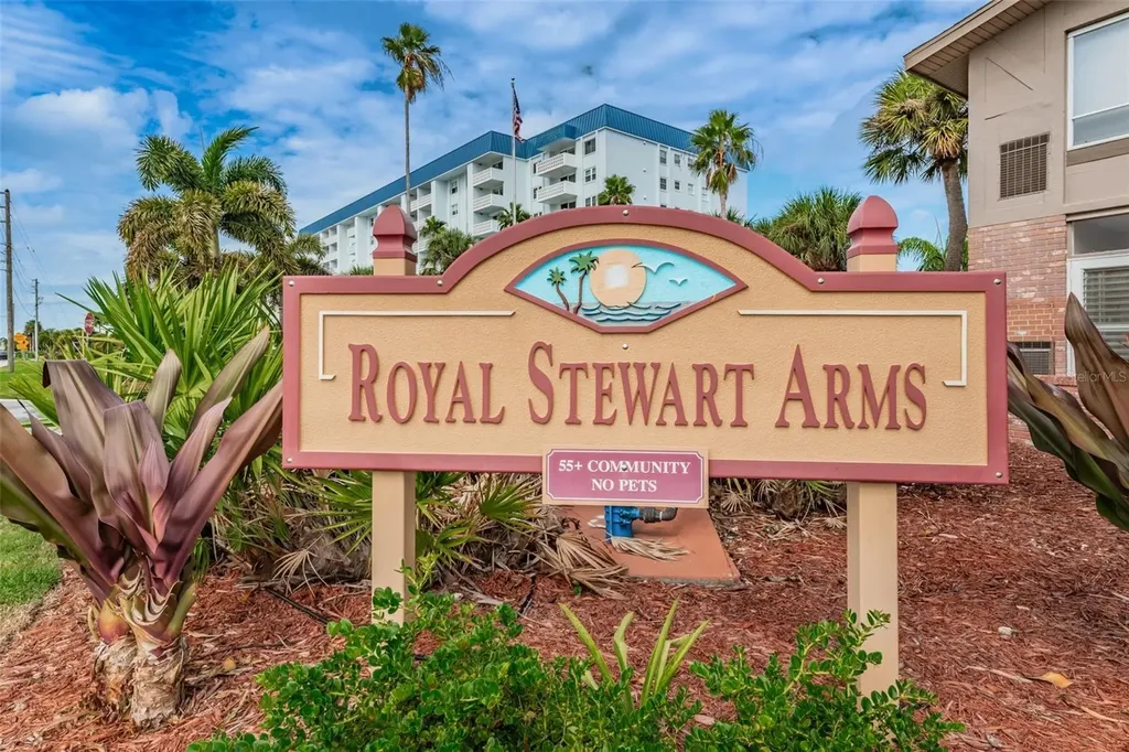 2 Causeway Boulevard Dunedin FL 34698