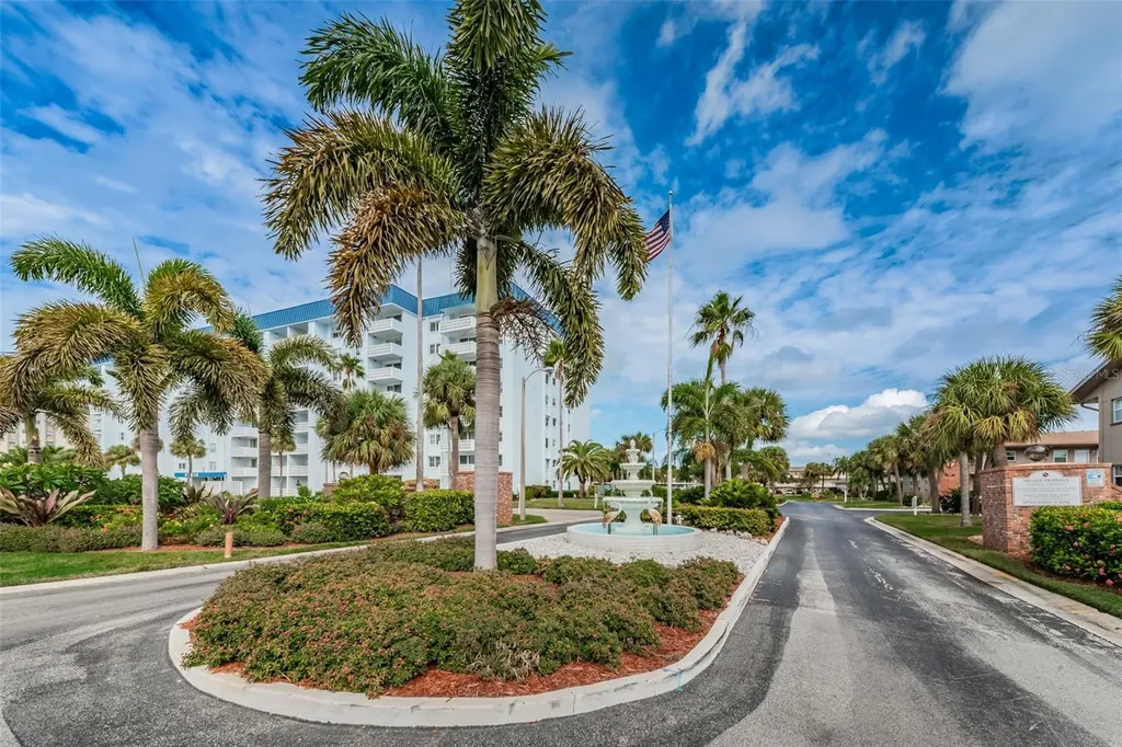 2 Causeway Boulevard Dunedin FL 34698