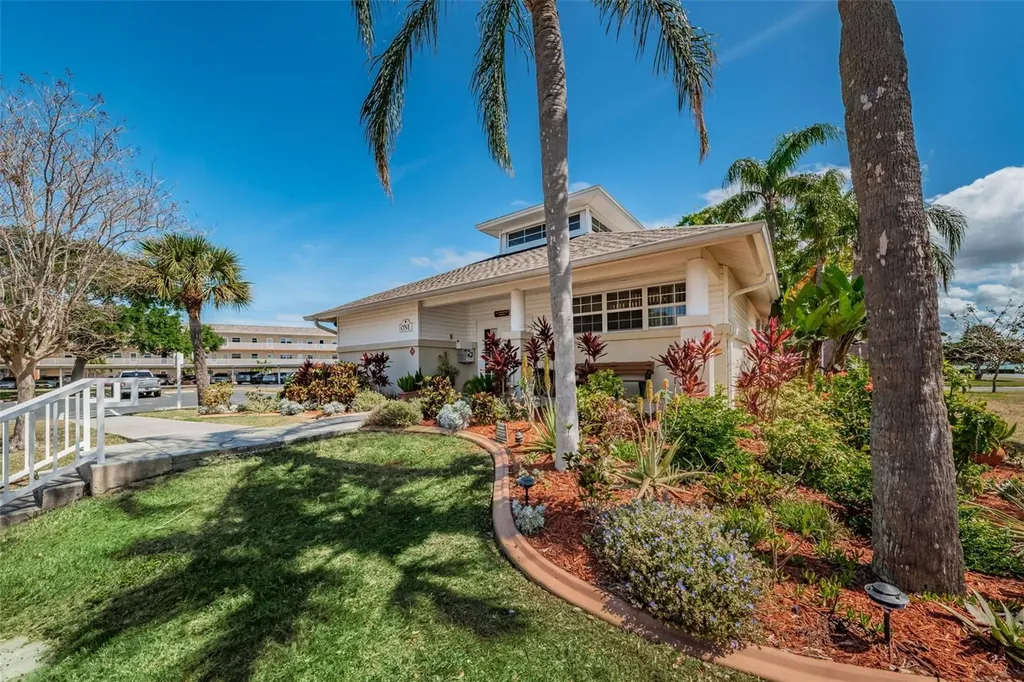 2 Causeway Boulevard Dunedin FL 34698
