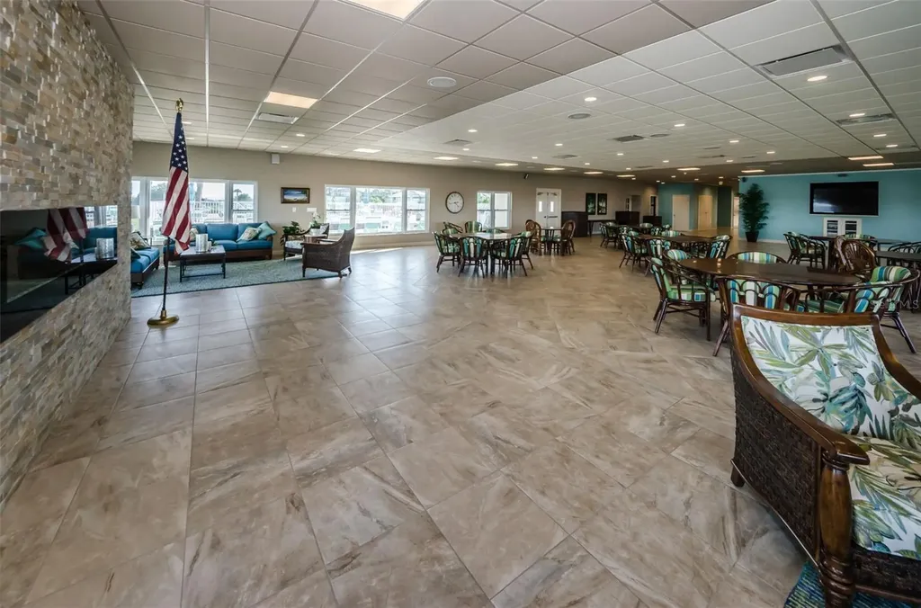 2 Causeway Boulevard Dunedin FL 34698