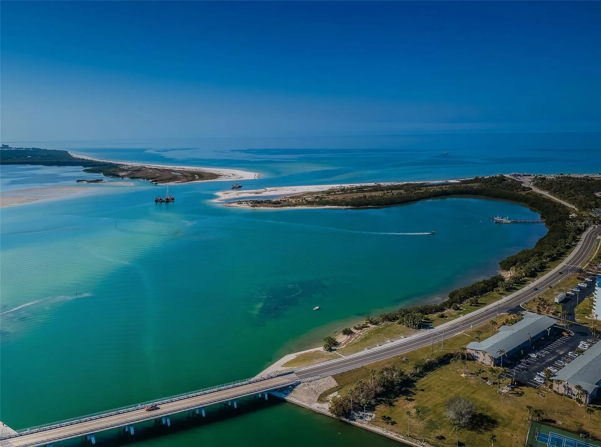 2 Causeway Boulevard Dunedin FL 34698