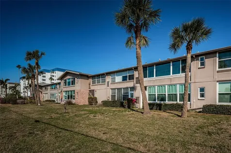 2 Causeway Boulevard Dunedin FL 34698
