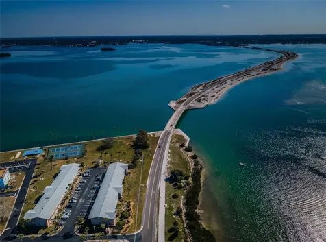 2 Causeway Boulevard Dunedin FL 34698