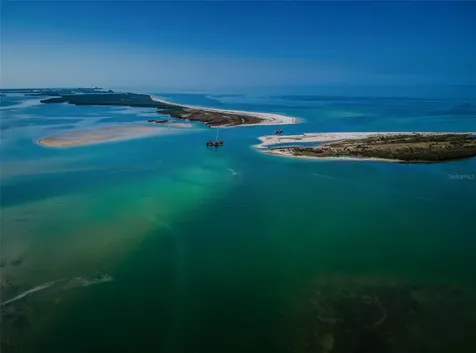 2 Causeway Boulevard Dunedin FL 34698