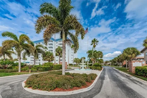 2 Causeway Boulevard Dunedin FL 34698