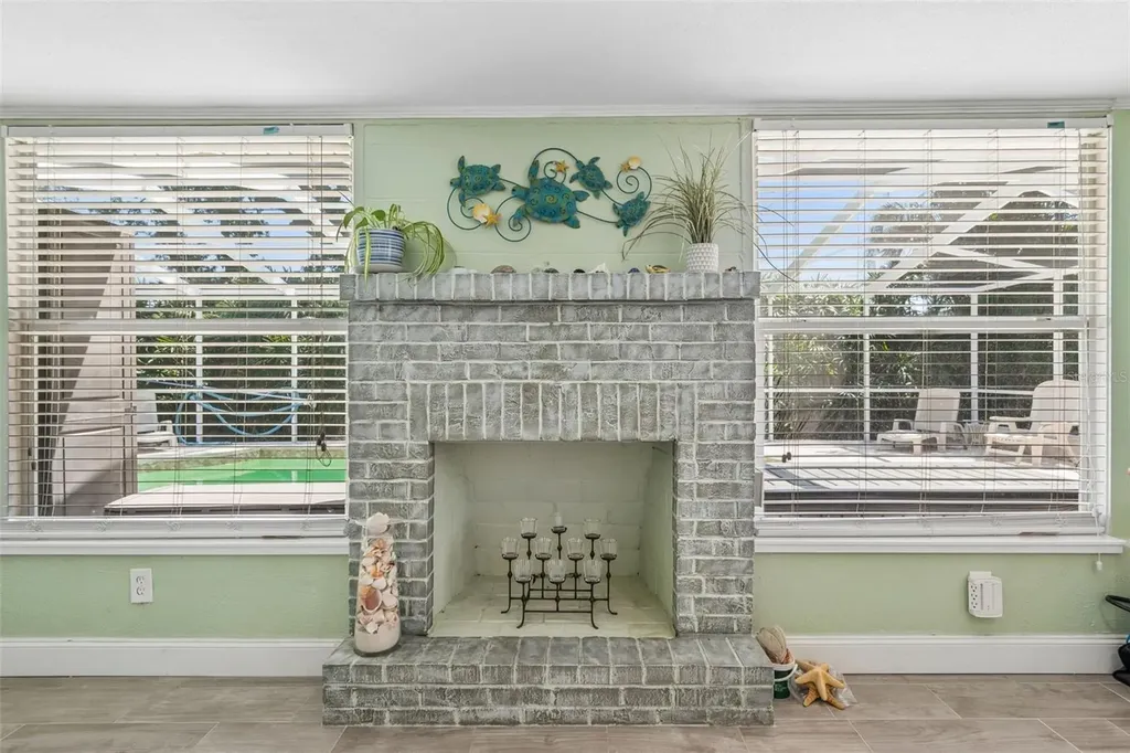 10572 Blossom Lake Drive Seminole FL 33772