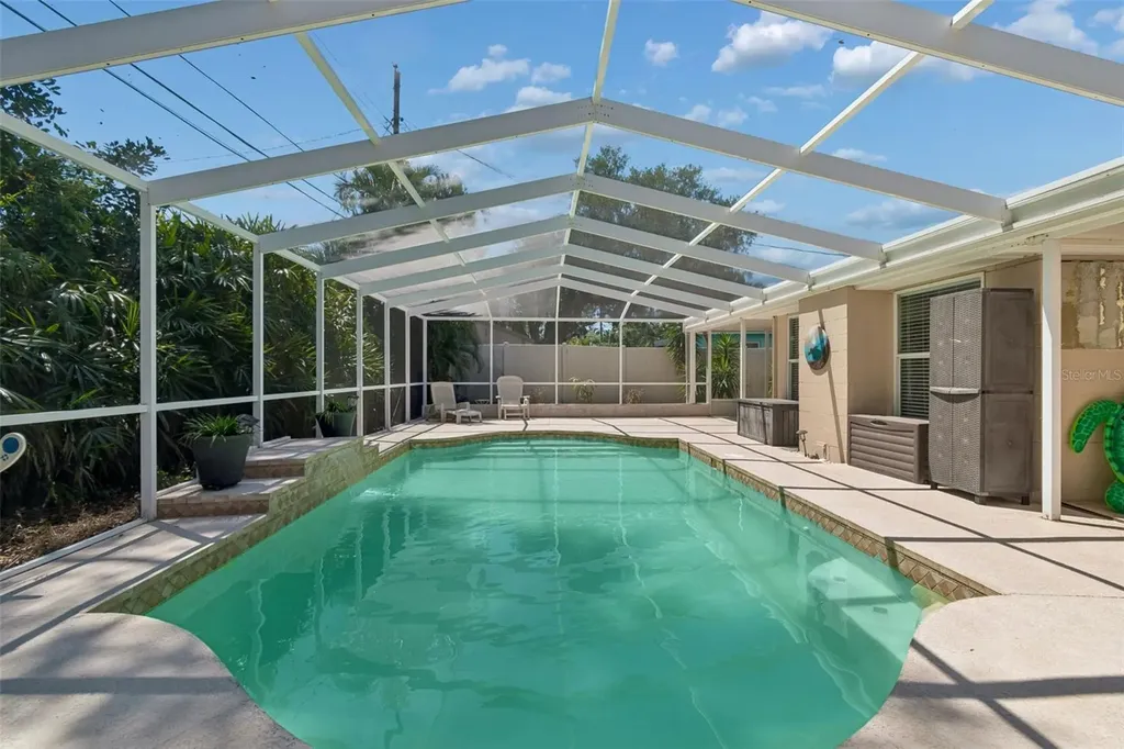 10572 Blossom Lake Drive Seminole FL 33772