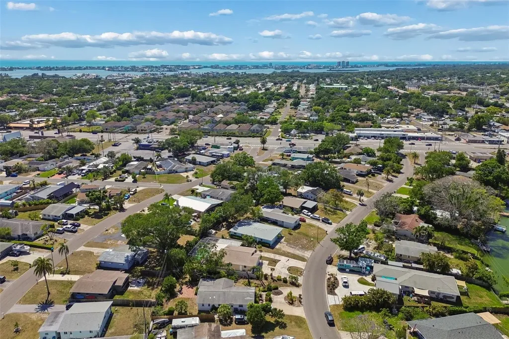 10572 Blossom Lake Drive Seminole FL 33772