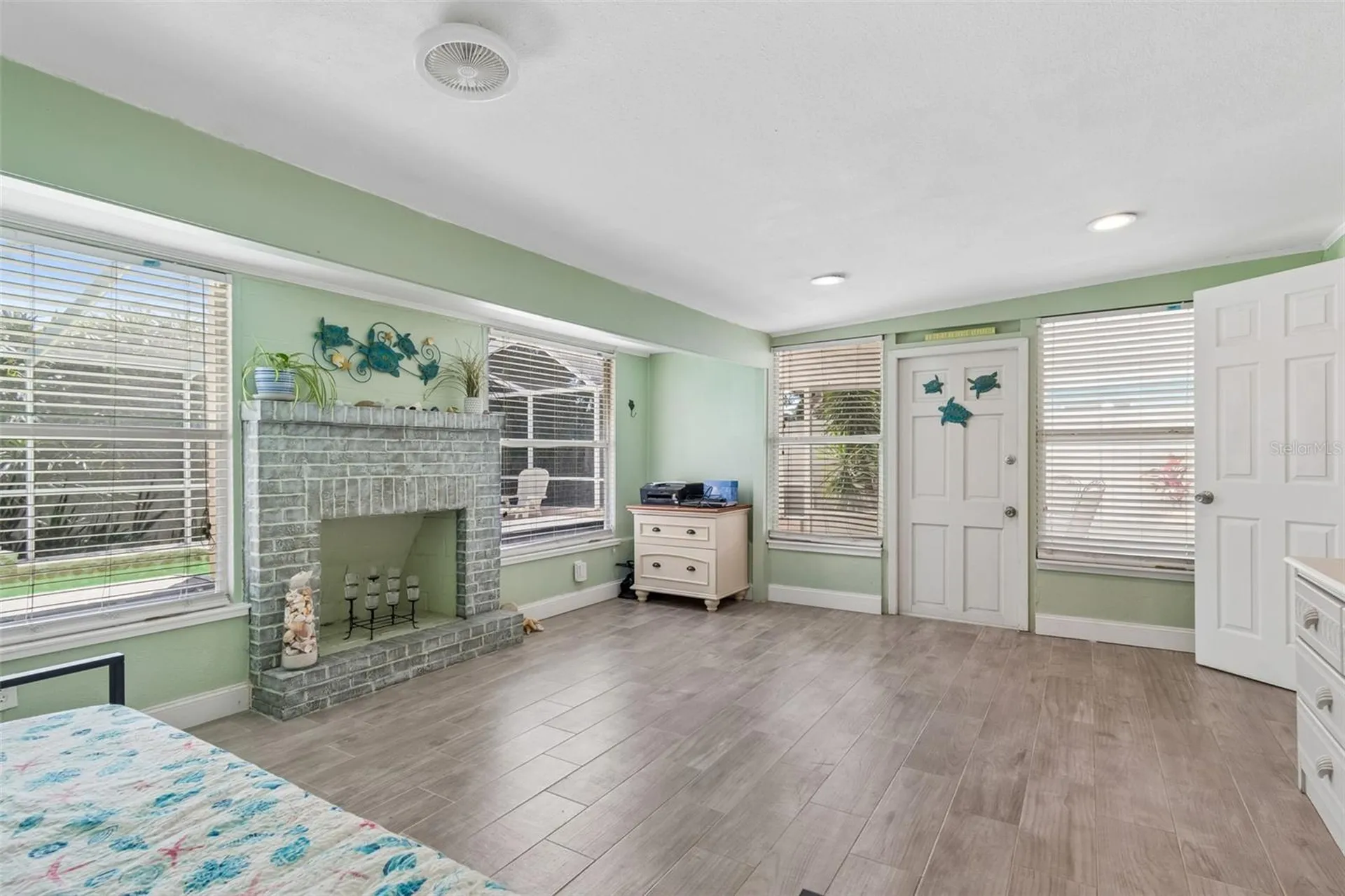 10572 Blossom Lake Drive Seminole FL 33772
