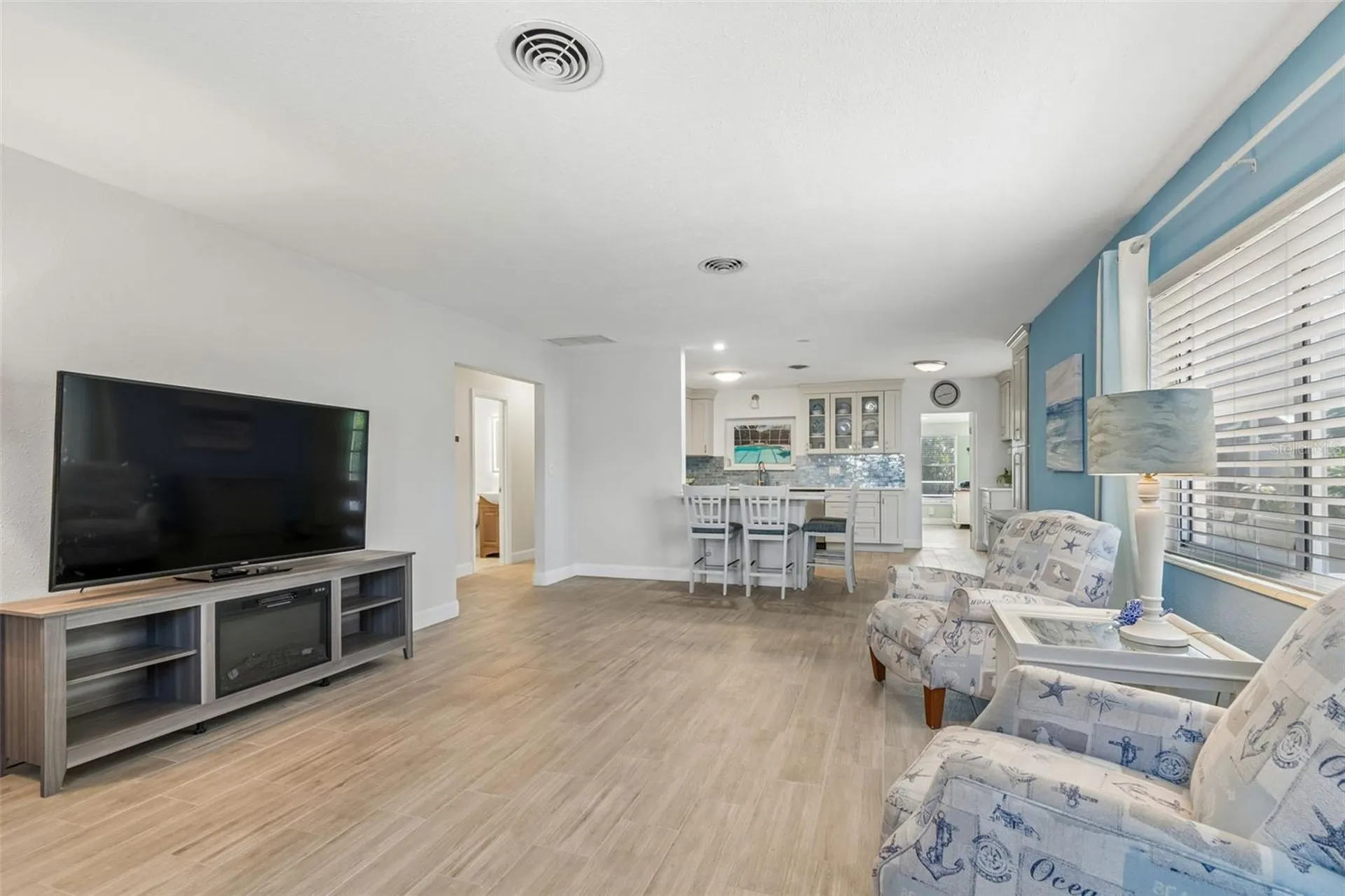 10572 Blossom Lake Drive Seminole FL 33772