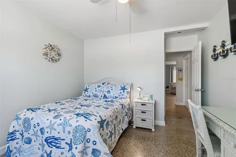 10572 Blossom Lake Drive Seminole FL 33772