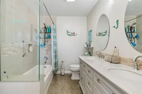 10572 Blossom Lake Drive Seminole FL 33772