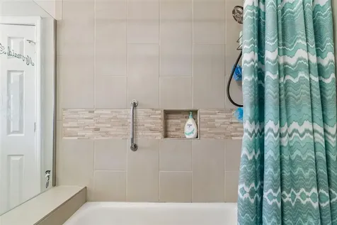 10572 Blossom Lake Drive Seminole FL 33772