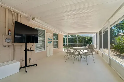 10572 Blossom Lake Drive Seminole FL 33772